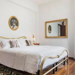https://casa-patrizia-lake-view.it-lombardy.com